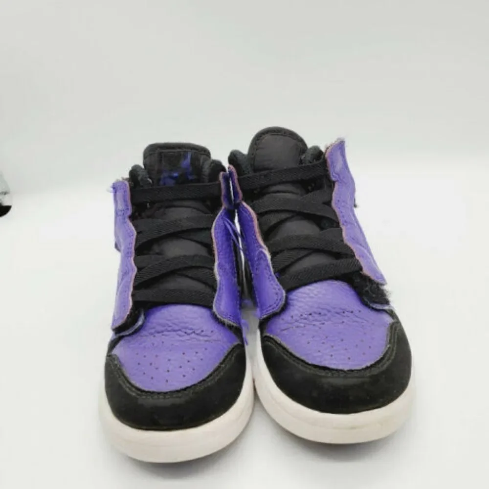 Nike boys black